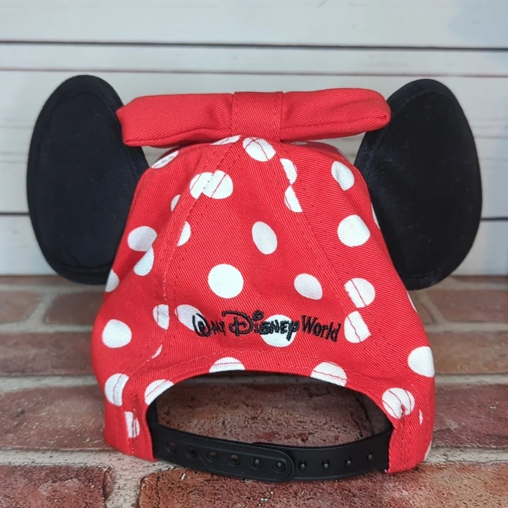 Walt‎ Disney World Minnie Mouse Ears and Bow Red Polka Dot Snapback Girls Cap